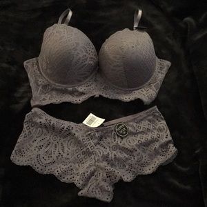 NWT Body Frosting Bra & Panty set